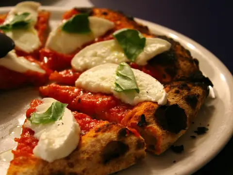 Pizza Bufala (foto indicativa)