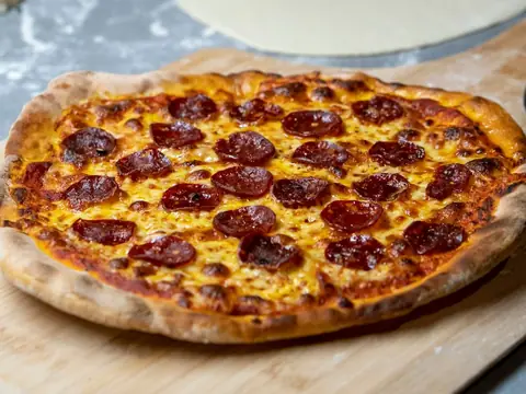 Pizza Ungherese (foto indicativa)